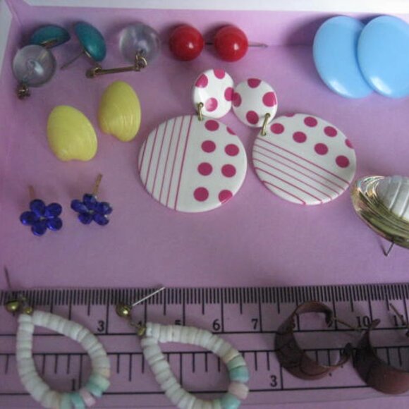 Lot of 15 Vintage Pierced Earrings No Backs - Picture 12 of 16